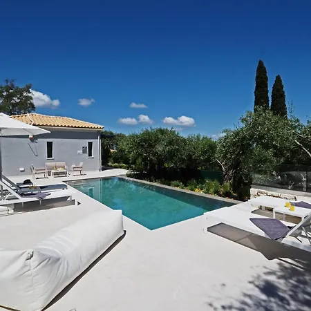 Elaia Villa