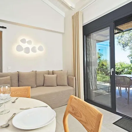 Elaia Villa