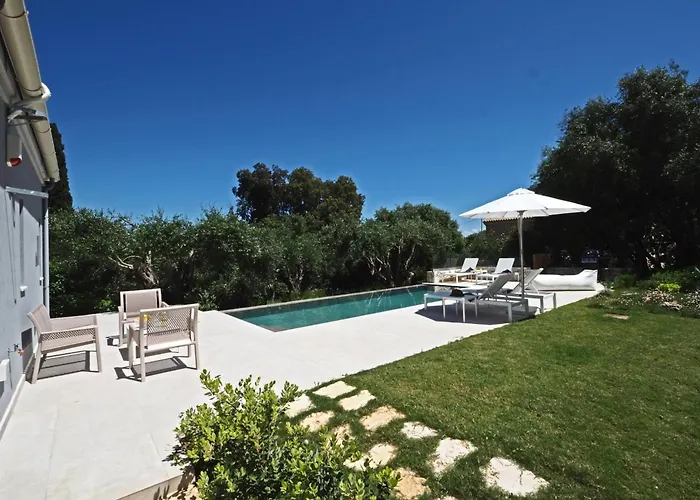 Villa Elaia *